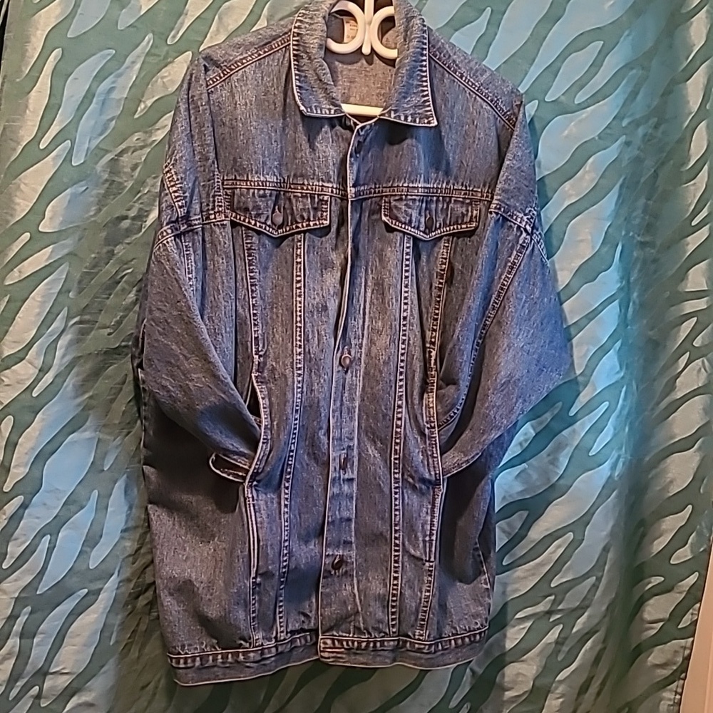 Vintage 80"s/90's long denim jean jacket Mom Style